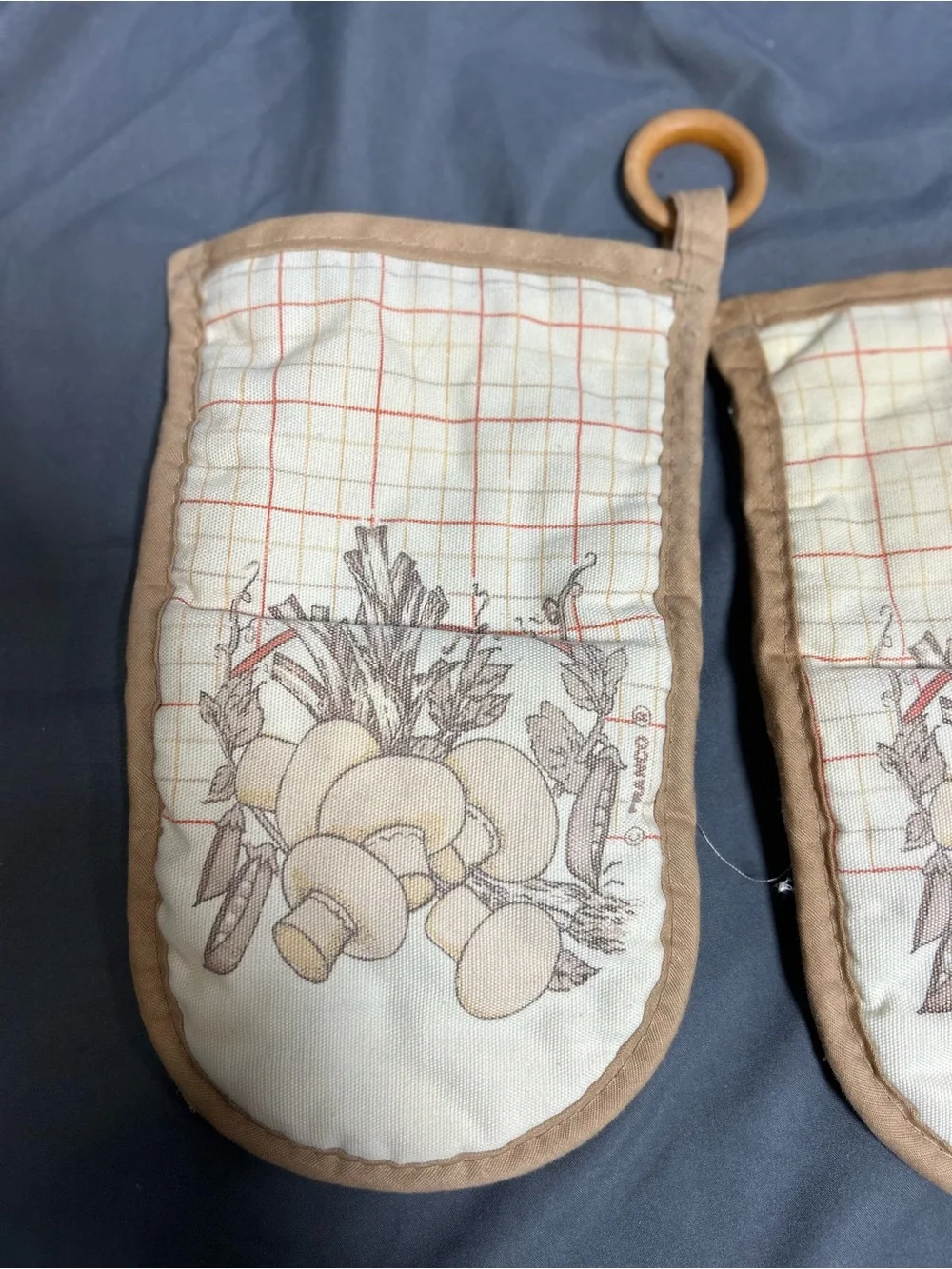 Vintage Franco Kitchen Oven Mitts Retro Mushroom And Vegetable Print 70s Cottage
